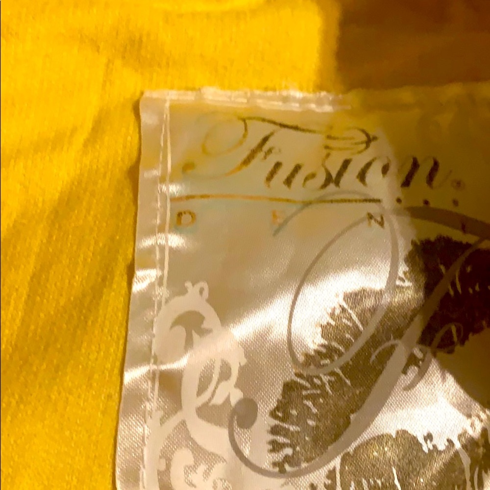 Mustard - Picture 3 of 3
